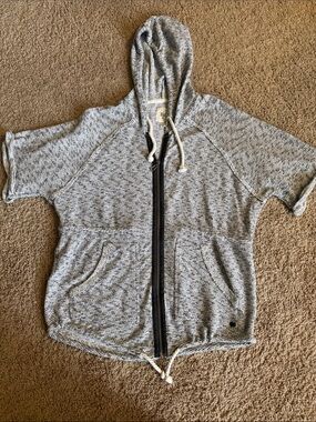Billabong, hooded, short sleeve, zip front jacket size small